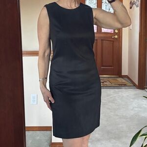 Moda Black Sleeveless Dress